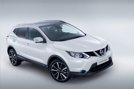 Nissan Qashqai thế hệ thứ hai chính thức ra mắt - 2 Hình ảnh chính thức đầu tiên của Nissan Qashqai 2014 thế hệ thứ hai